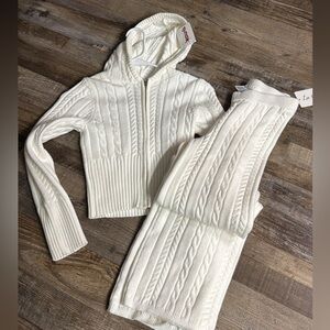 White Cable Knit Hoodie and Pants Set size 10/12 NWT TJ Max